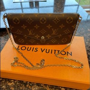 Louis Vuitton Felicie Pochette Excellent Condition